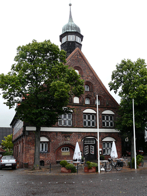 Rathaus von Krempe (1570)