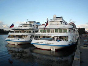 Passagierhafen St. Petersburg