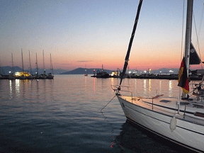 Abendstimmung im Hafen Ägina