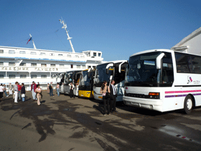 Bustransfer in die City von Moskau